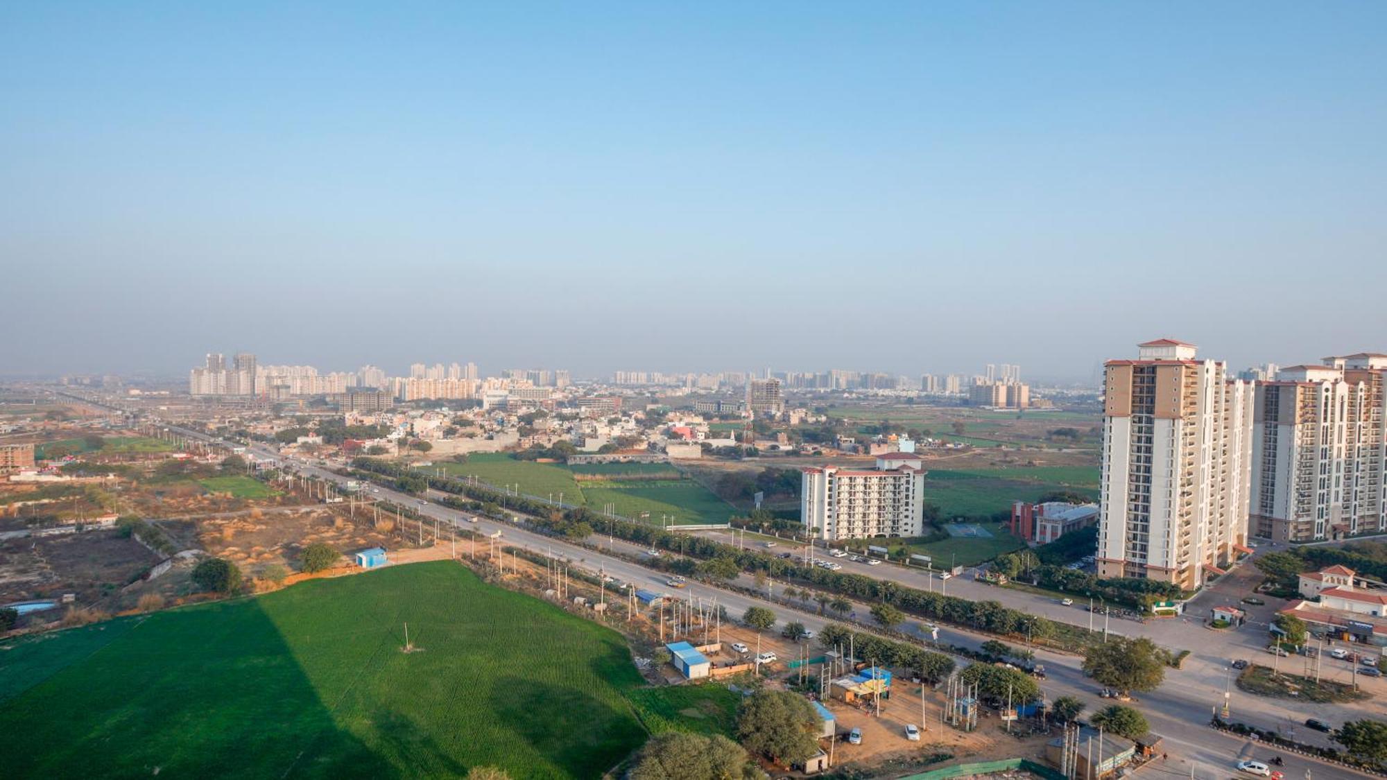 Holiday Inn Gurugram Sector 90 By Ihg Gurgaon Exterior photo View of Greater Noida City