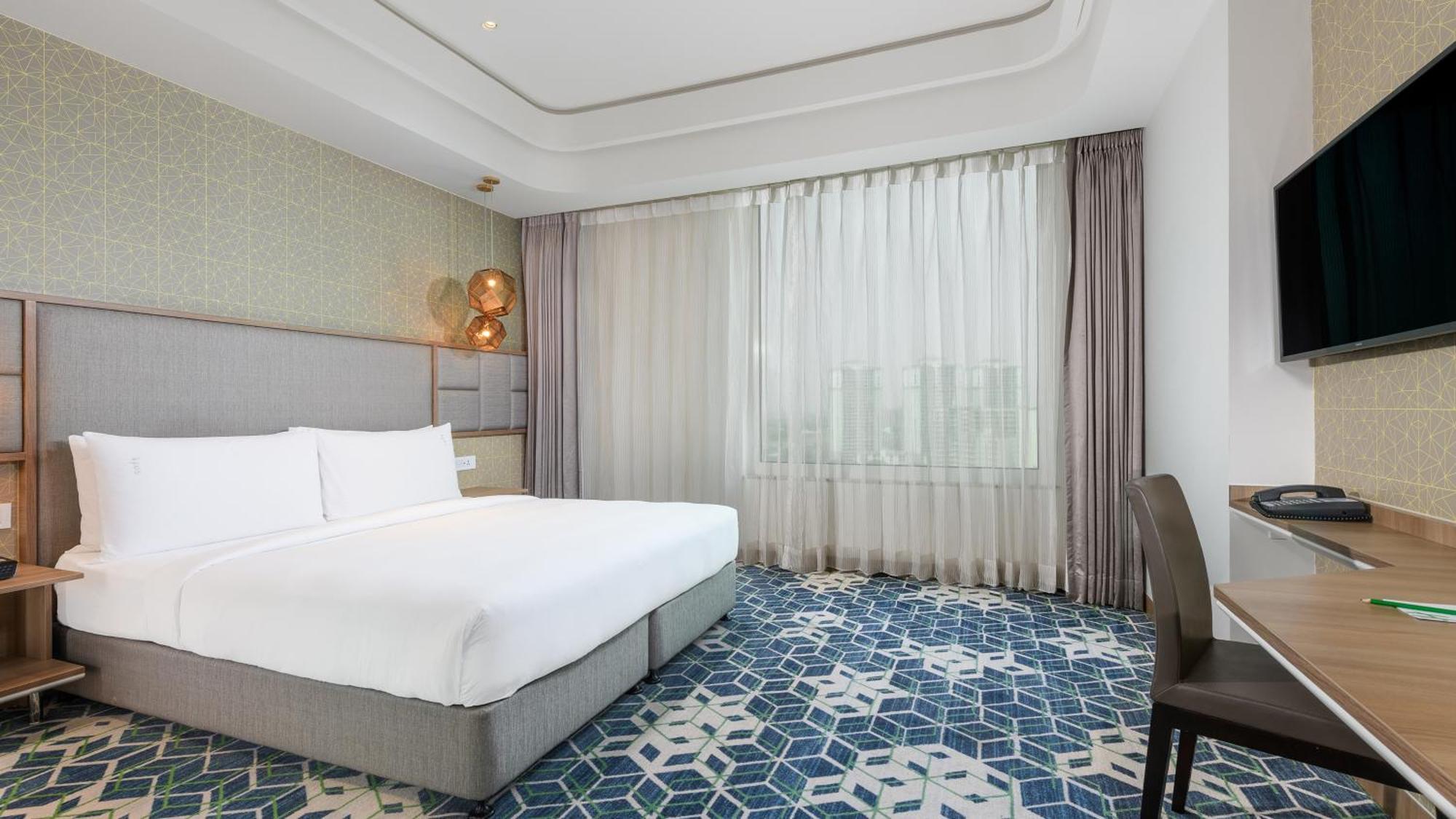 Holiday Inn Gurugram Sector 90 By Ihg Gurgaon Exterior photo